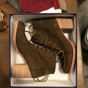 Stuart weitzman green suede boots